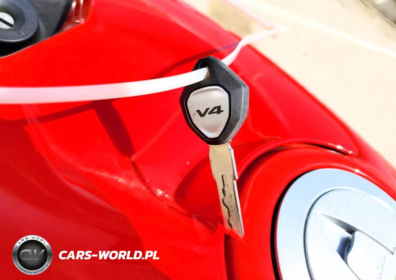 2025 Ducati Panigale V4 VIN:ZDMDAG6W0SB002507 - 8