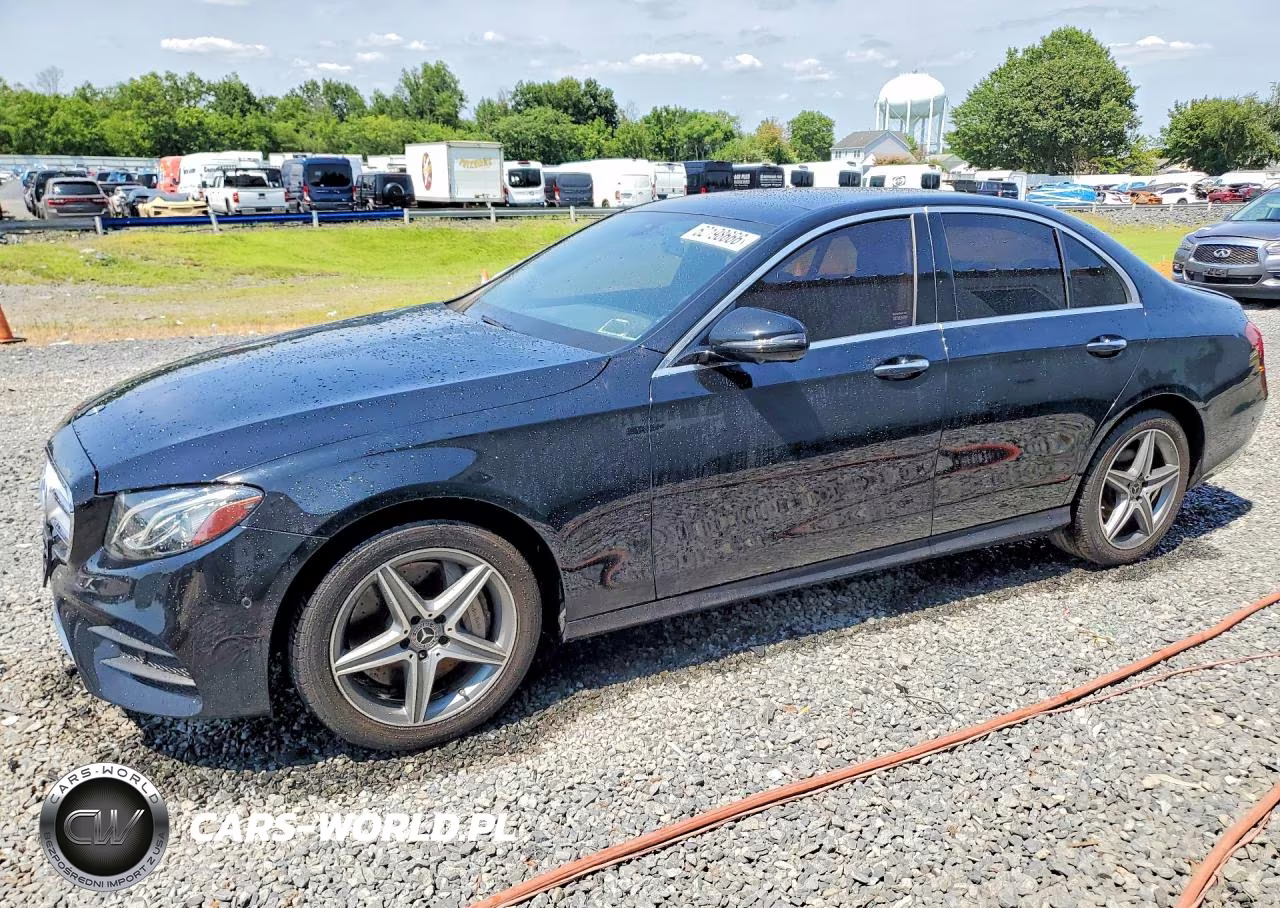 2019 Mercedes-Benz E 300 4Matic VIN:WDDZF4KB0KA503462 - 1