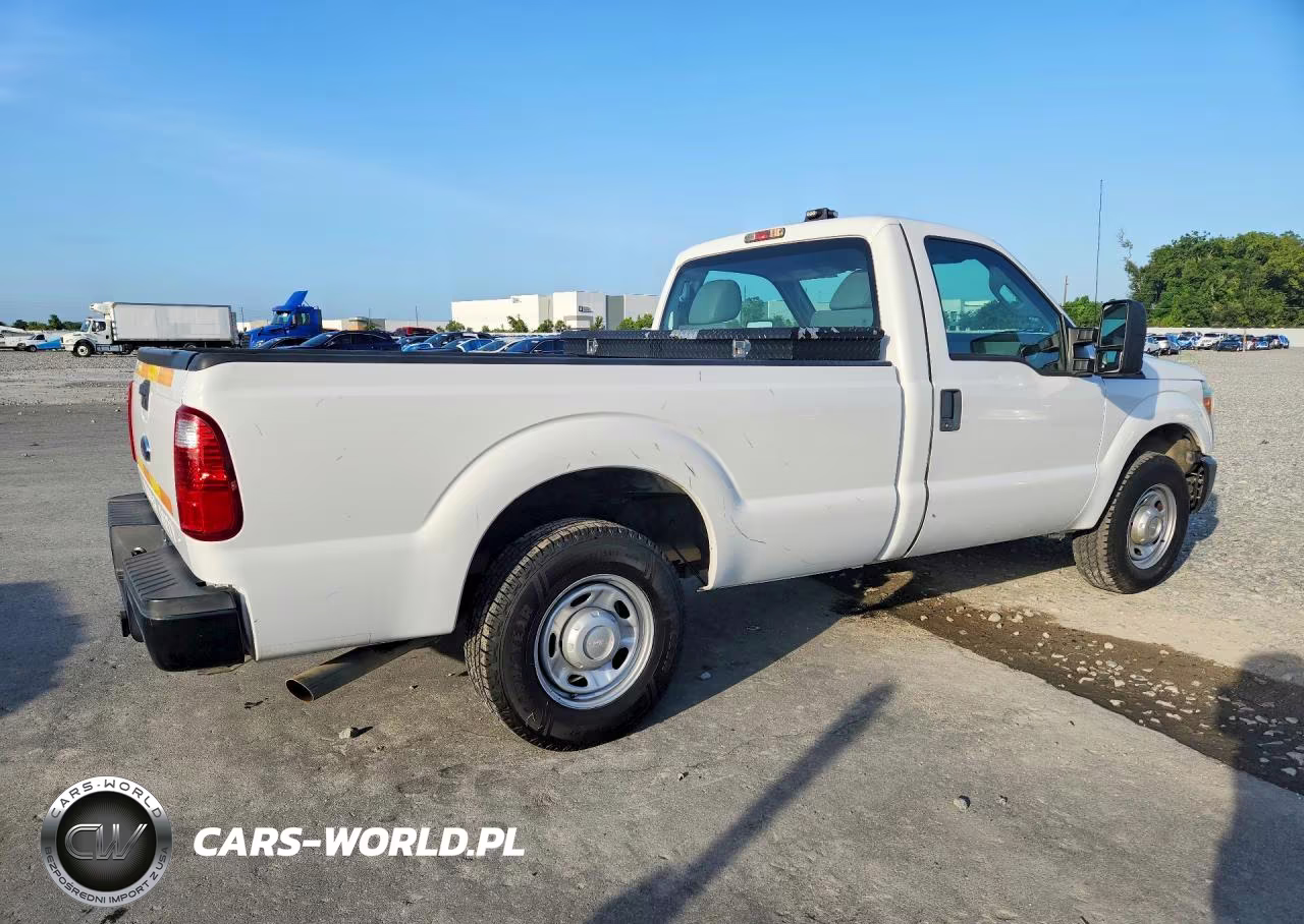 2013 Ford F250 Super Duty VIN:1FTBF2A62DEA64782 - 3