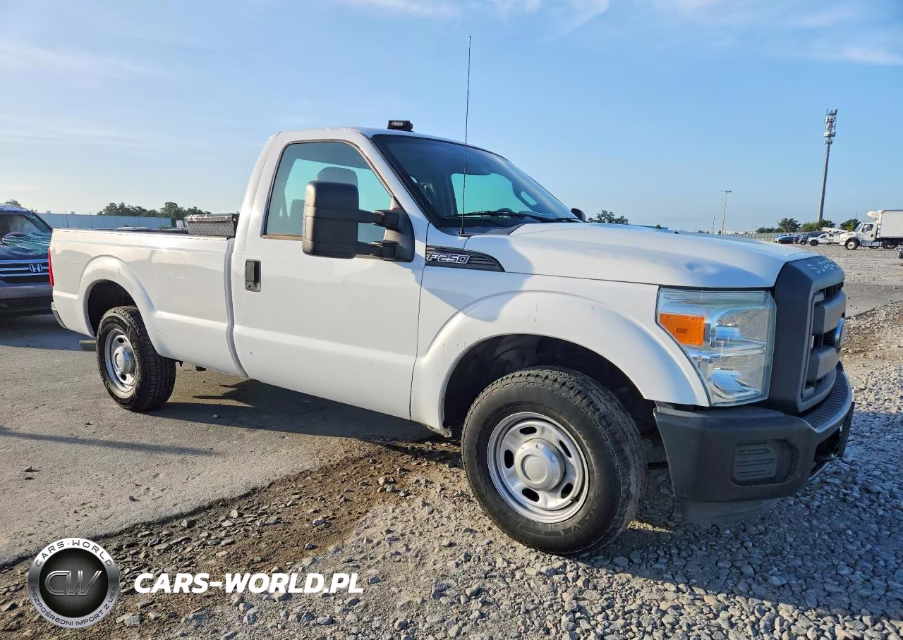 2013 Ford F250 Super Duty VIN:1FTBF2A62DEA64782 - 4