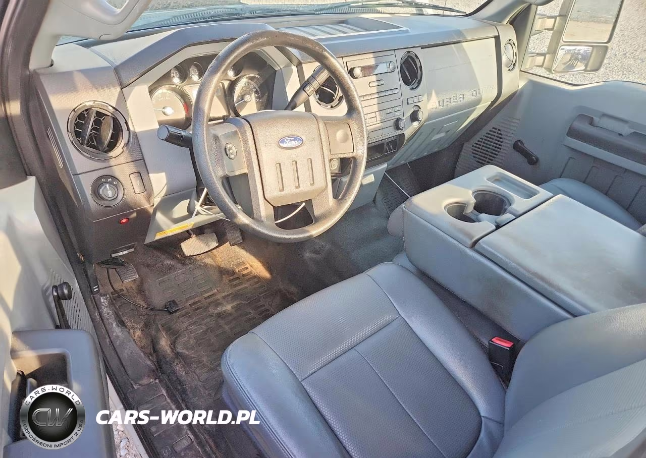 2013 Ford F250 Super Duty VIN:1FTBF2A62DEA64782 - 8
