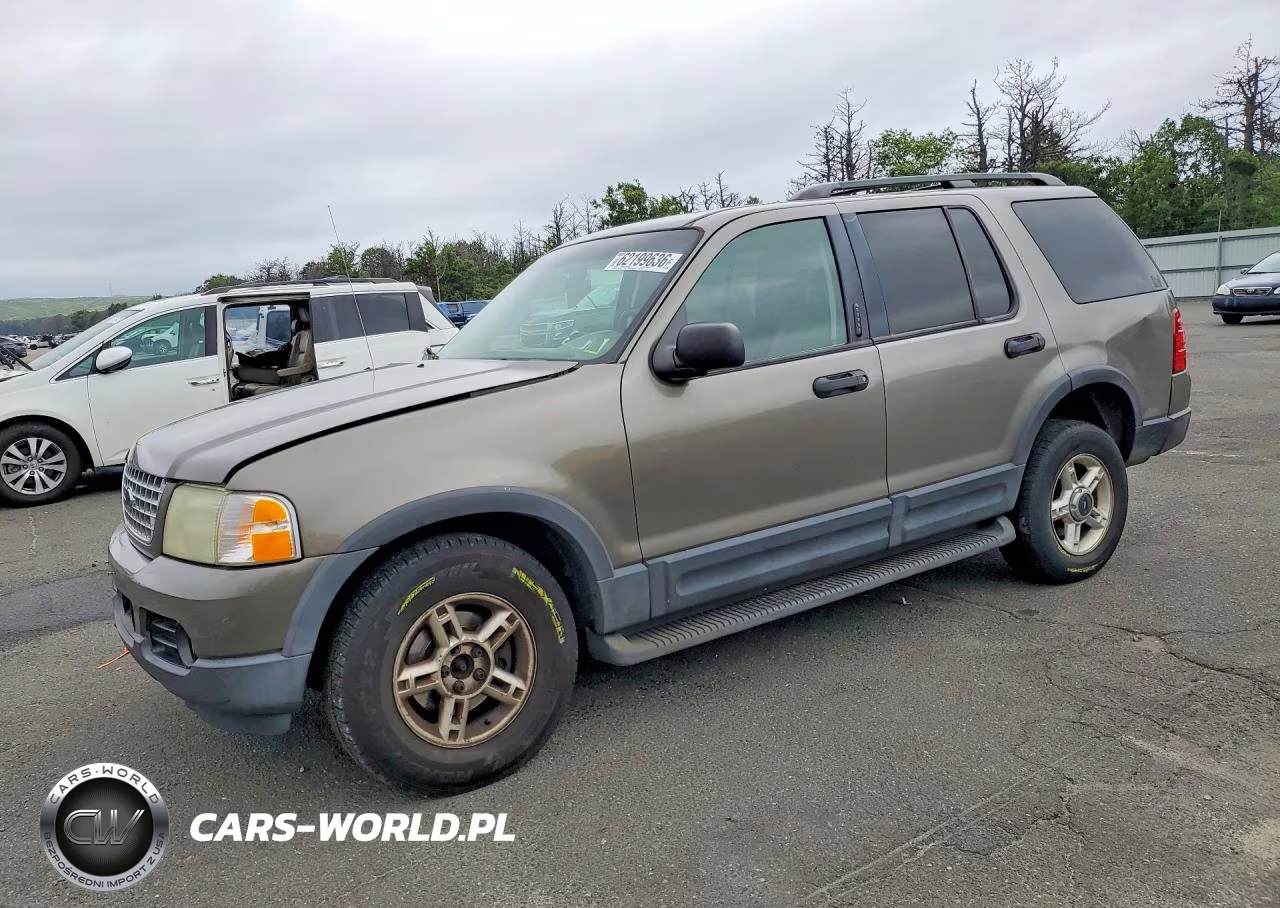 2003 Ford Explorer Xlt