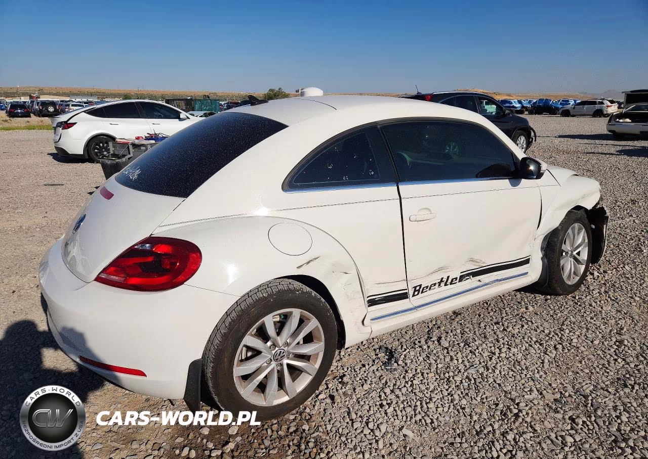2014 Volkswagen Beetle VIN:3VWJL7AT6EM615201 - 3