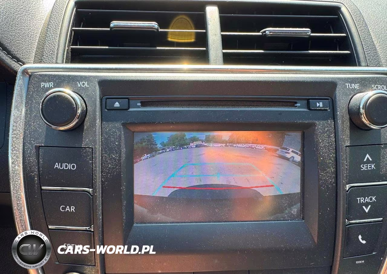 2017 Toyota Camry Le VIN:4T1BF1FK3HU318331 - 10