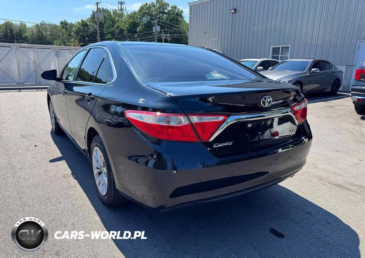 2017 Toyota Camry Le VIN:4T1BF1FK3HU318331 - 2