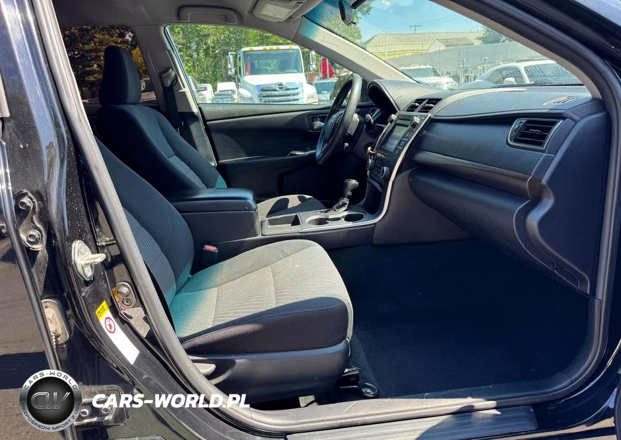 2017 Toyota Camry Le VIN:4T1BF1FK3HU318331 - 7
