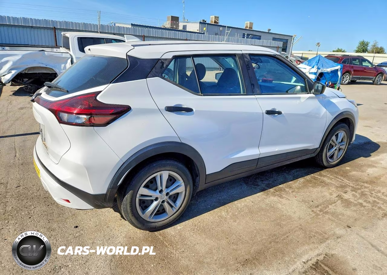 2023 Nissan Kicks S VIN:3N1CP5BV2PL494764 - 3