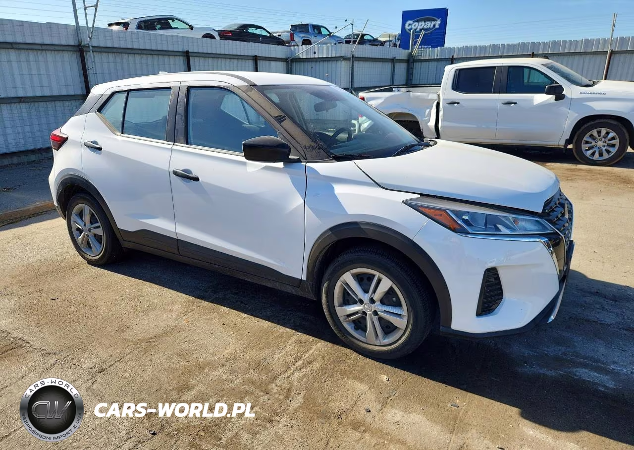 2023 Nissan Kicks S VIN:3N1CP5BV2PL494764 - 4