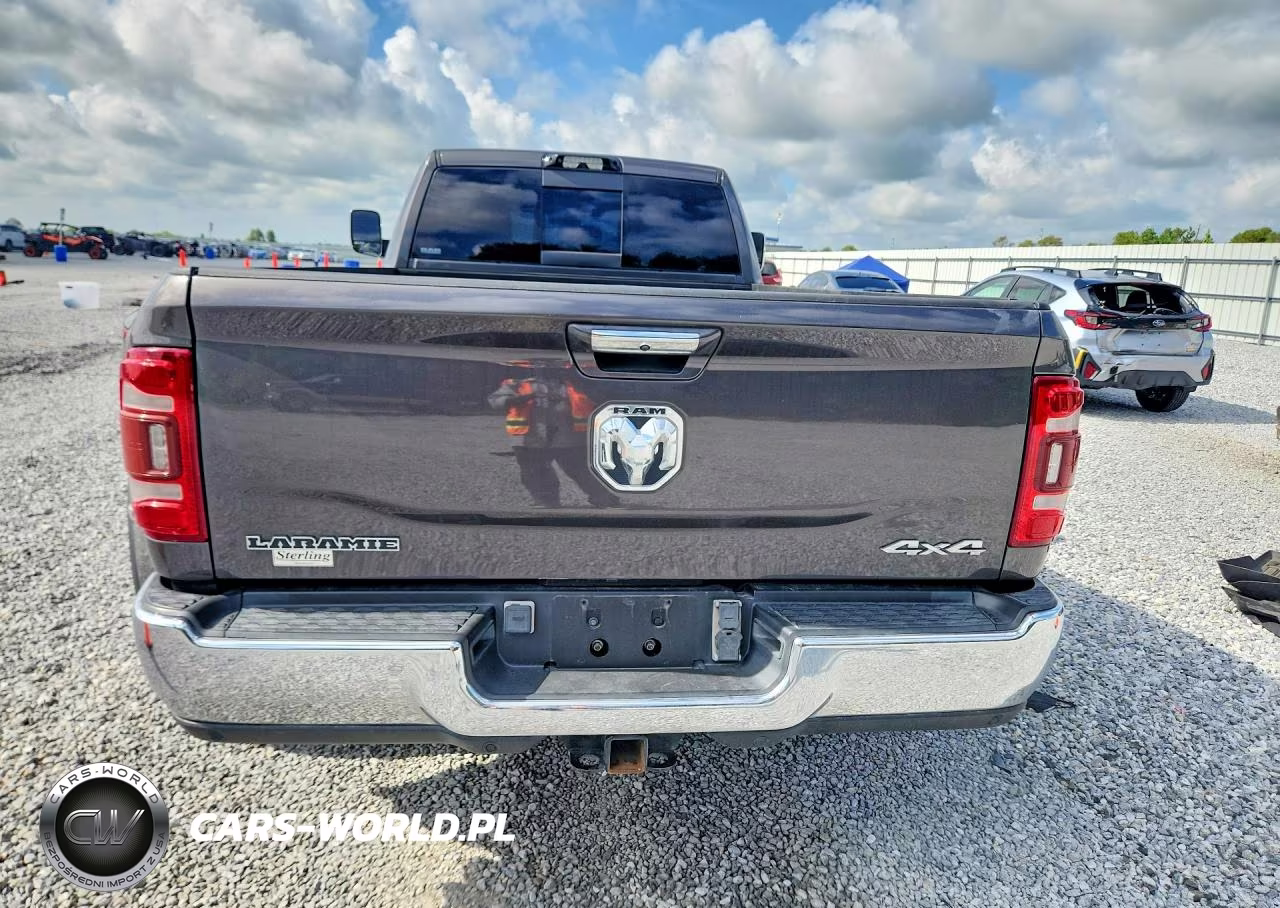 2022 Ram 3500 Laramie VIN:3C63RRJL5NG357068 - 6