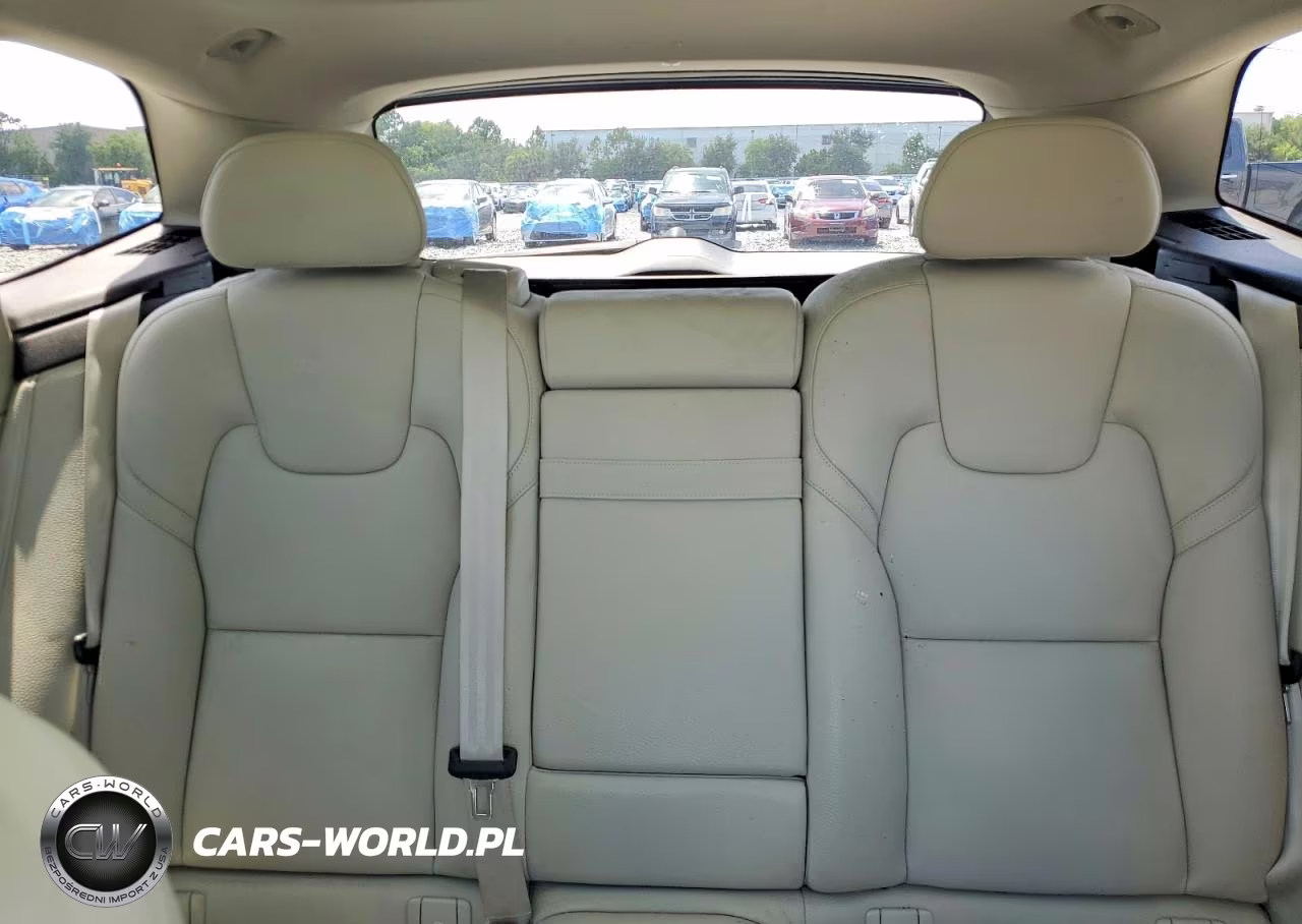 2018 Volvo Xc60 T6 Momentum VIN:YV4A22RK2J1041687 - 10
