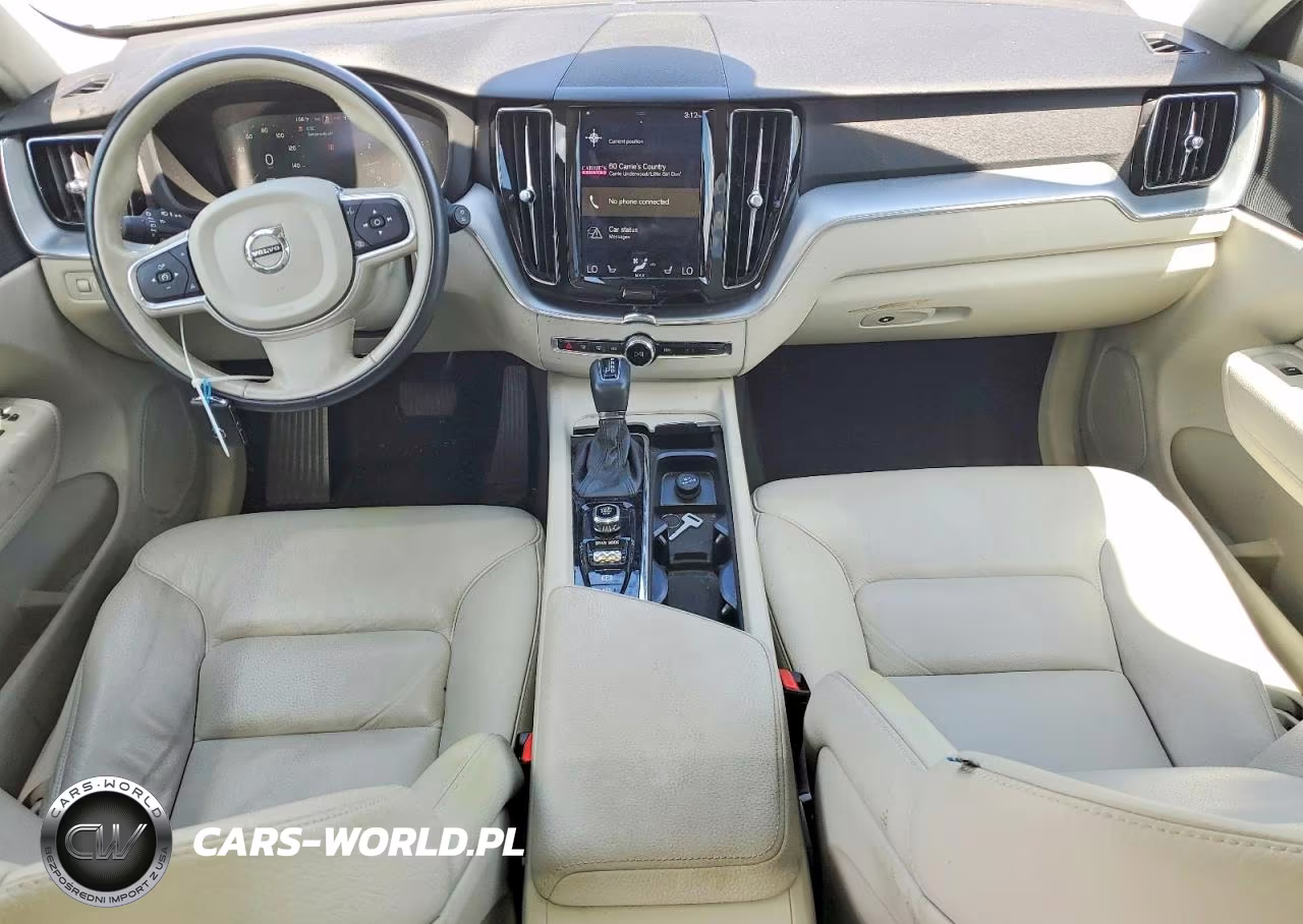 2018 Volvo Xc60 T6 Momentum VIN:YV4A22RK2J1041687 - 8