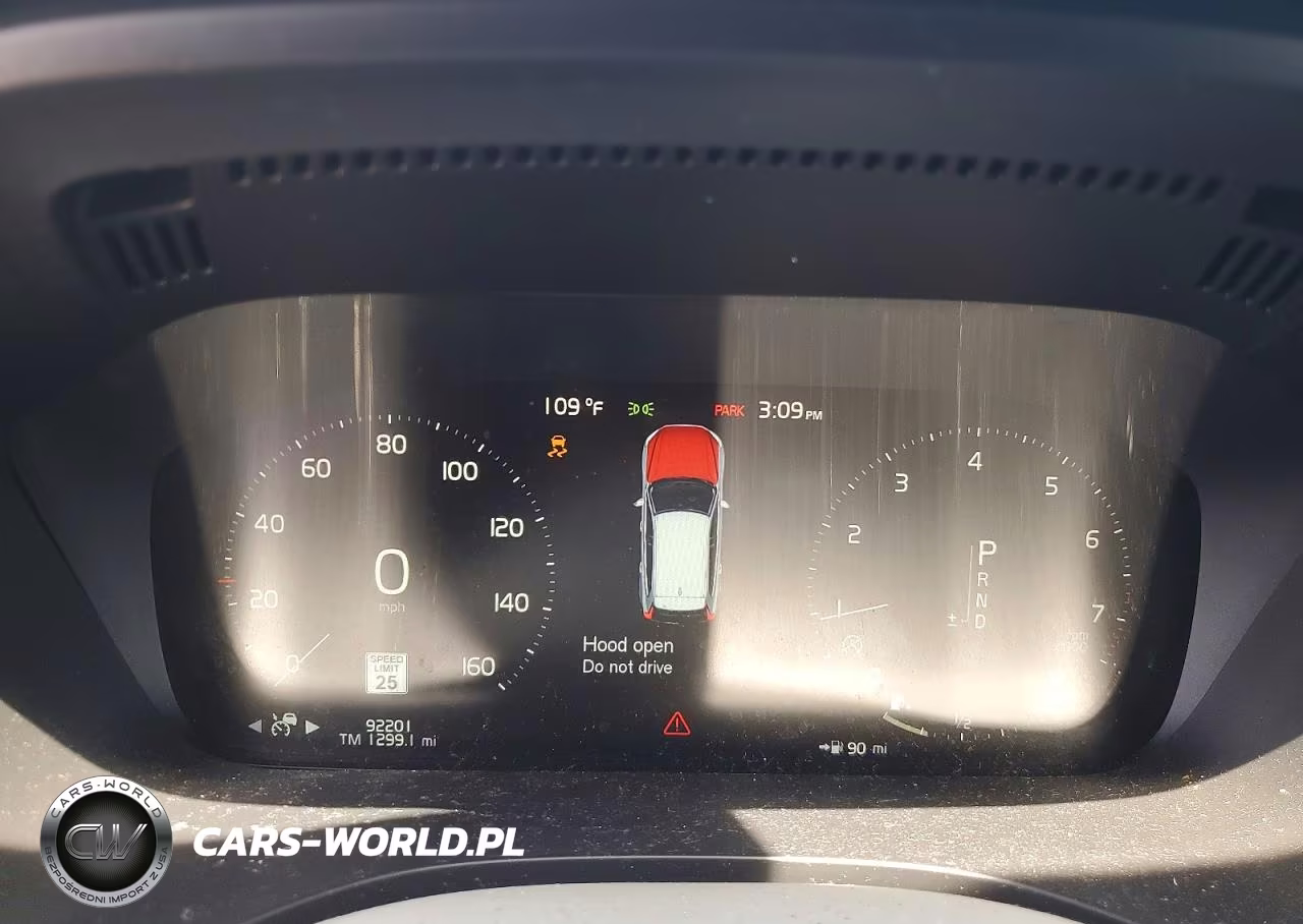 2018 Volvo Xc60 T6 Momentum VIN:YV4A22RK2J1041687 - 9