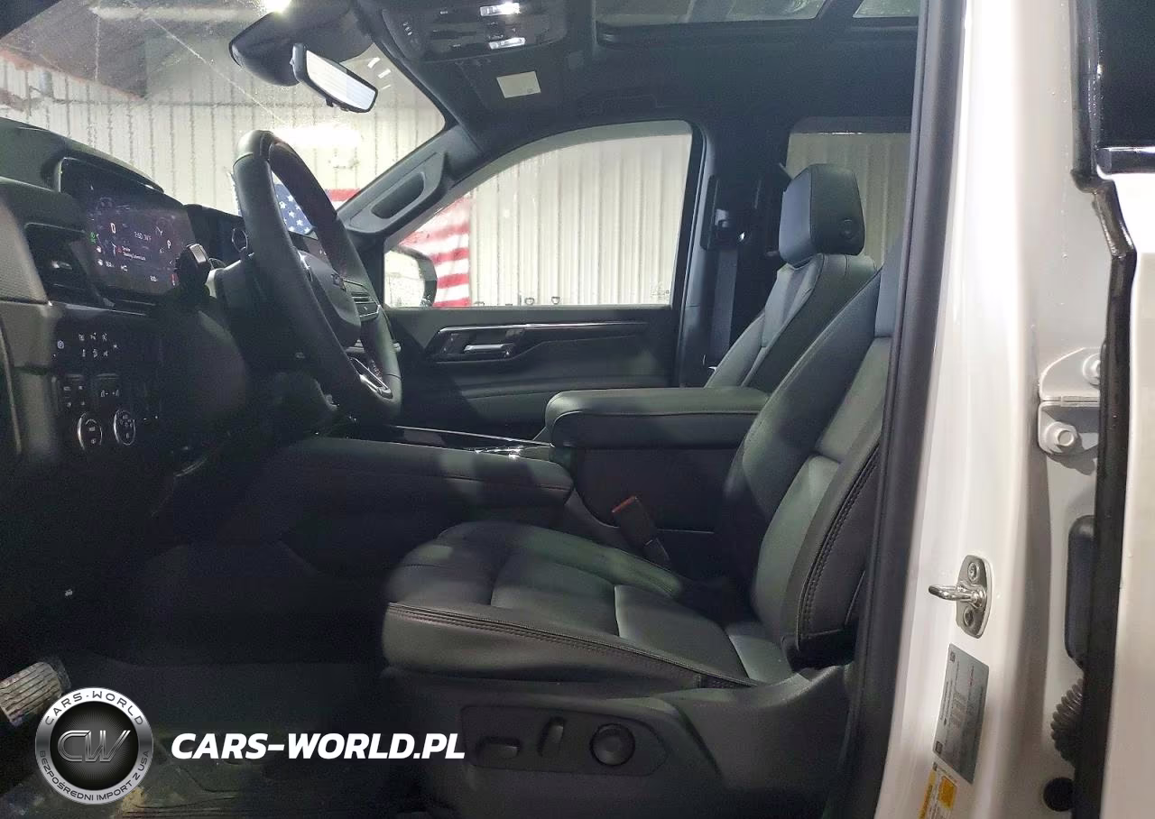 2025 Chevrolet Suburban K1500 Rst VIN:1GNS6ERLXSR271347 - 7