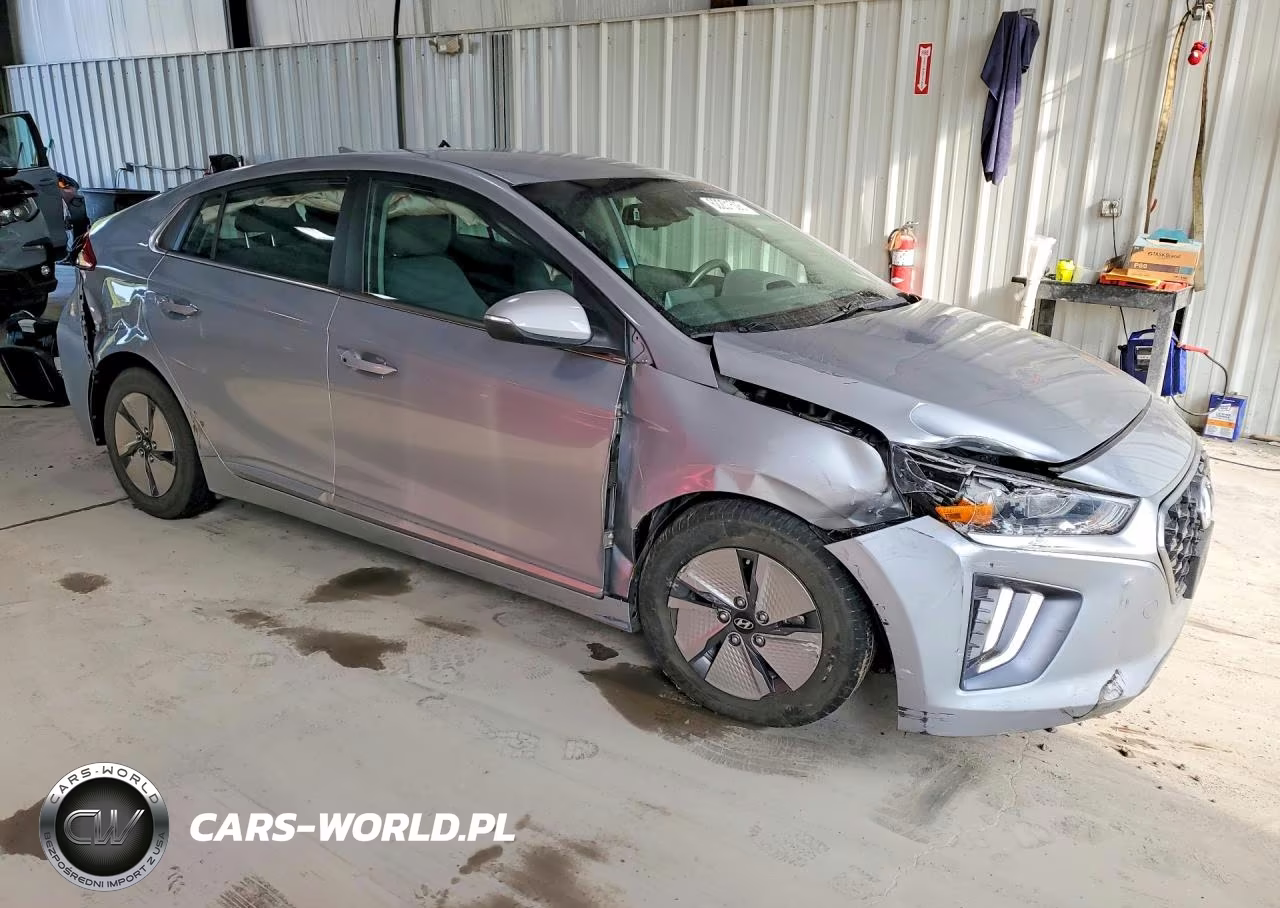 2021 Hyundai Ioniq Se VIN:KMHC75LC8MU260927 - 4