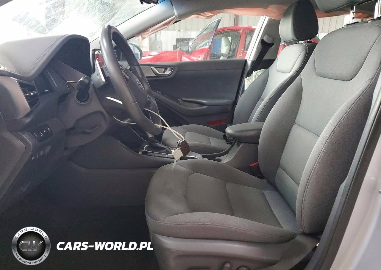 2021 Hyundai Ioniq Se VIN:KMHC75LC8MU260927 - 7
