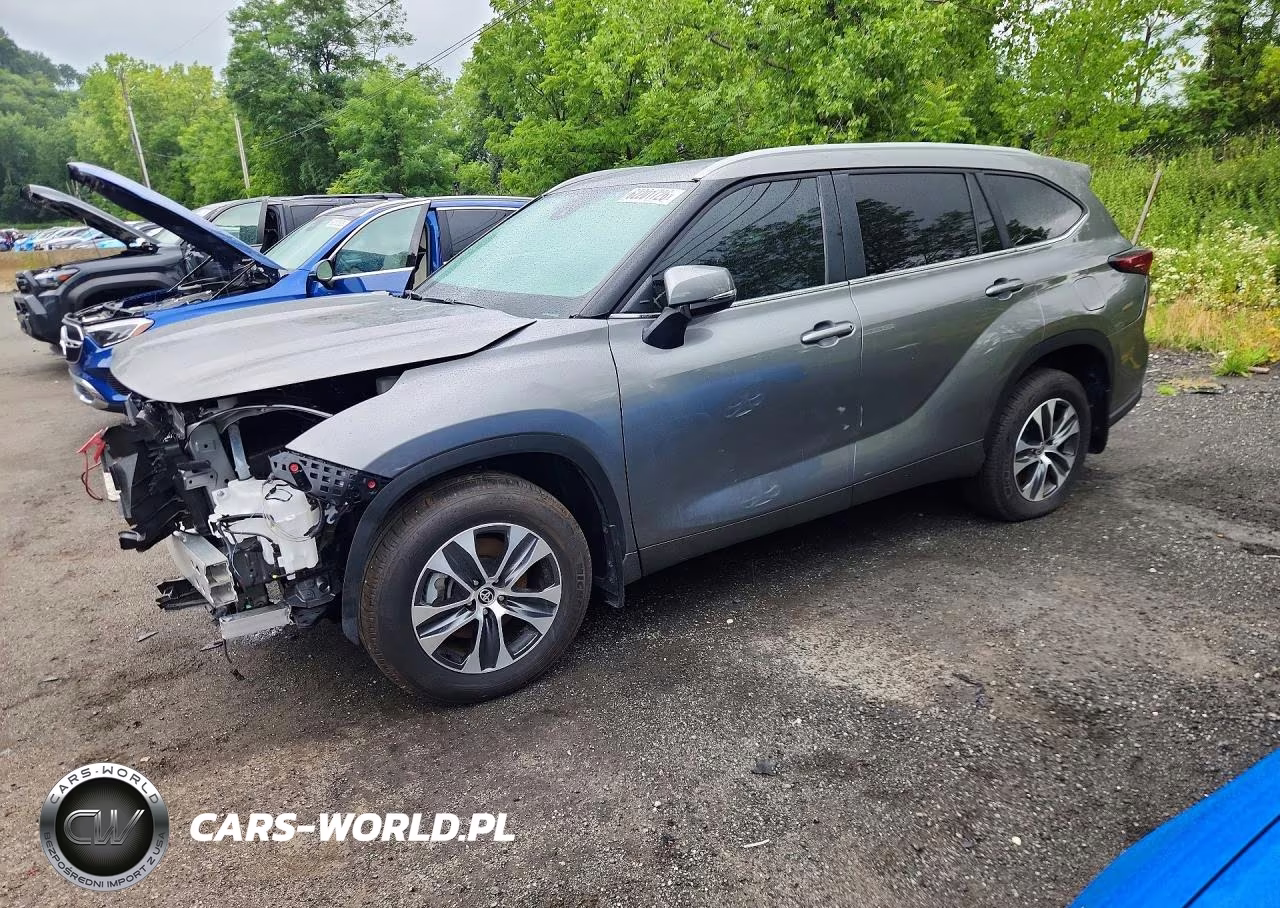 2026 Toyota Highlander Xle – zdjęcie 1 z 13