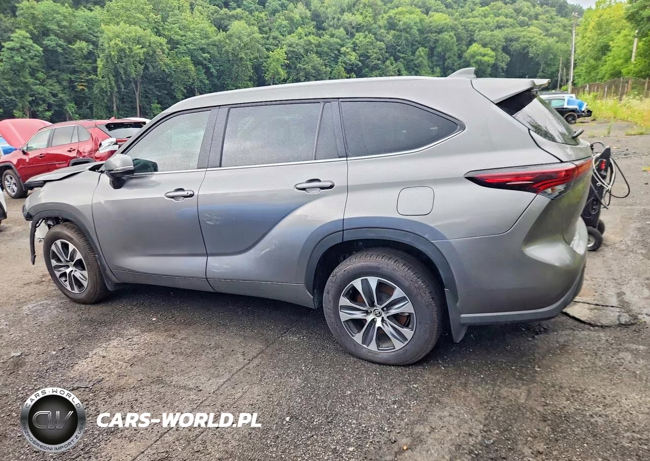 2026 Toyota Highlander Xle VIN:5TDKDRBH6TS598911 - 2
