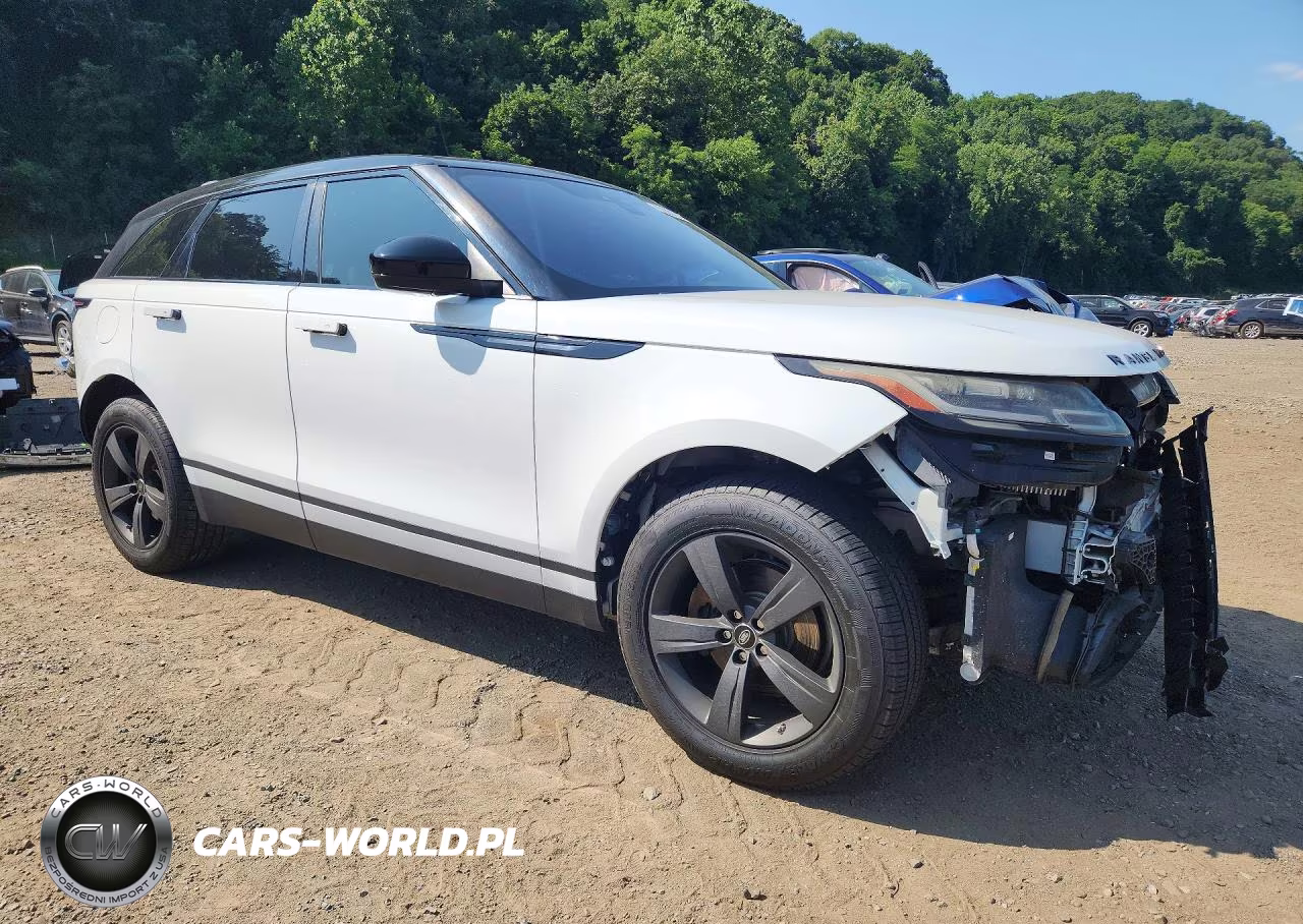 2019 Land Rover Range Rover Velar S VIN:SALYB2EX5KA784079 - 4