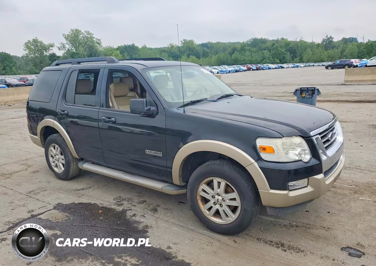 2008 Ford Explorer Eddie Bauer VIN:1FMEU74E88UA43638 - 4