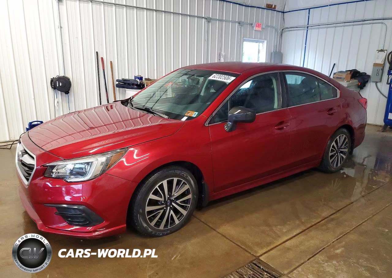 2018 Subaru Legacy 2.5I – zdjęcie 1 z 13