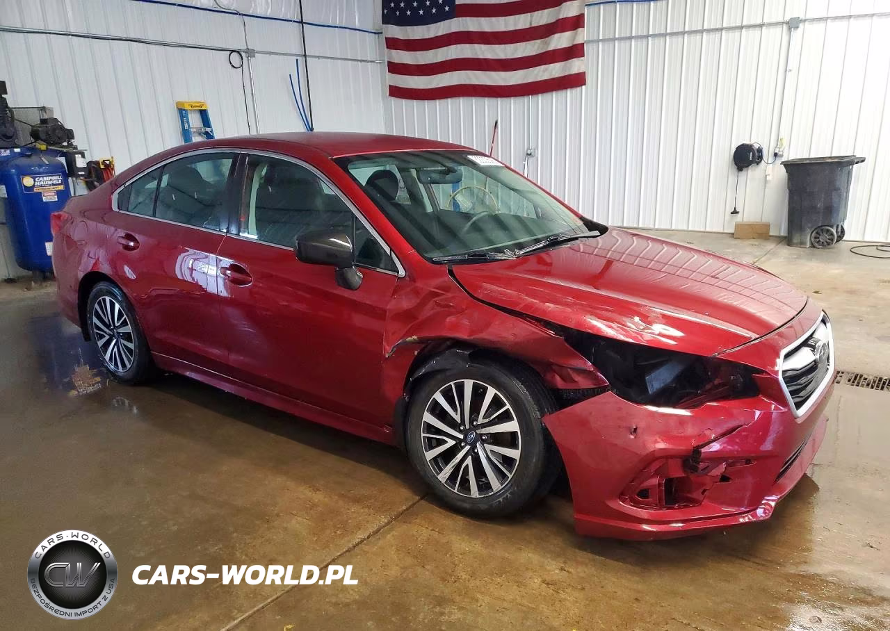 2018 Subaru Legacy 2.5I VIN:4S3BNAB67J3004967 - 4