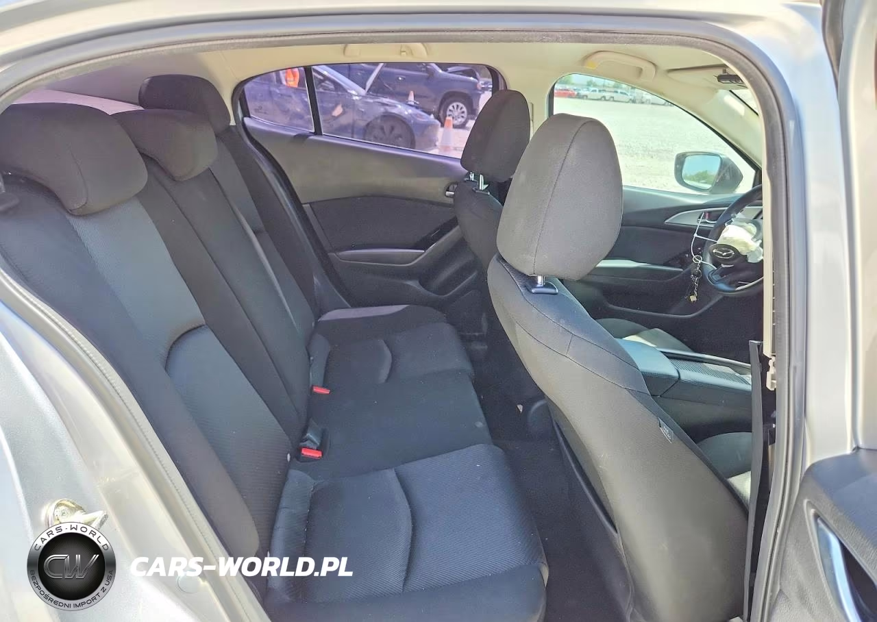 2018 Mazda 3 Sport VIN:3MZBN1U70JM177831 - 10