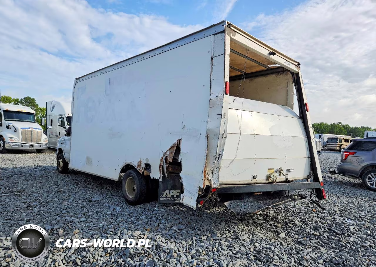 2019 Ford E450 Delivery Truck VIN:1FDWE4F64KDC11109 - 2