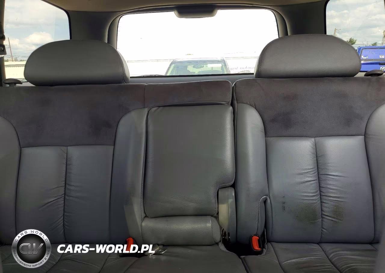 1999 Dodge Durango VIN:1B4HS28Z6XF670815 - 10