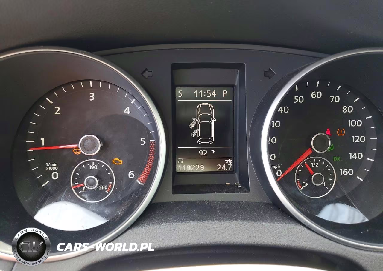 2014 Volkswagen Golf VIN:WVWDM7AJ3EW003095 - 9