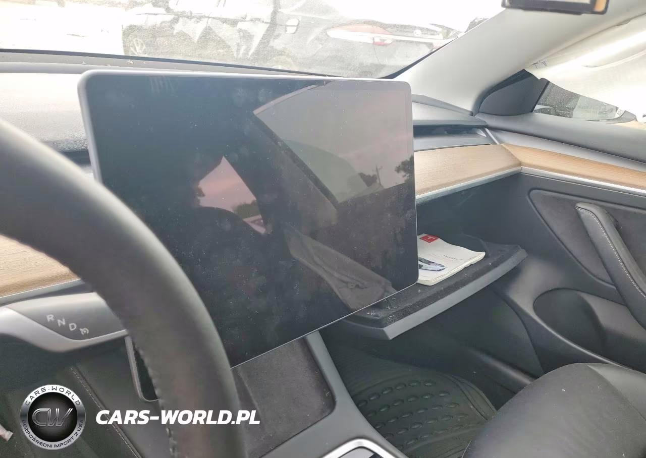 2023 Tesla Model 3 VIN:5YJ3E1EA2PF506821 - 9