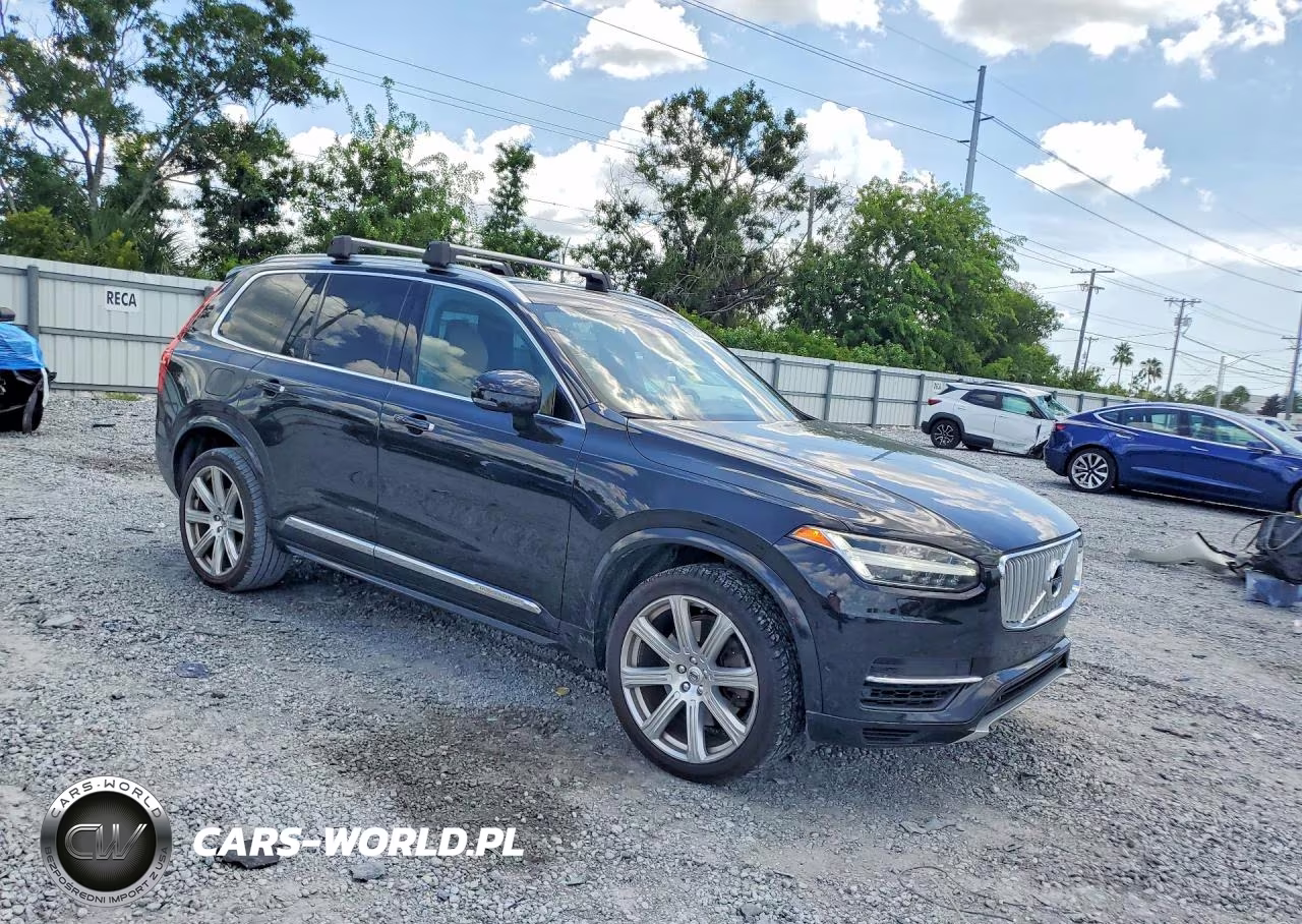 2017 Volvo Xc90 T8 VIN:YV4BC0PL4H1114263 - 4