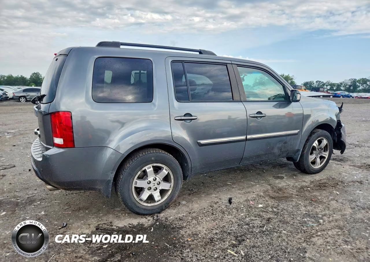2011 Honda Pilot Touring VIN:5FNYF4H91BB095474 - 3