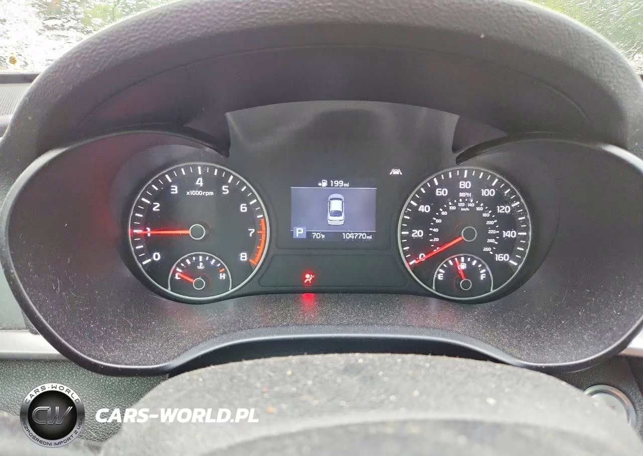 2019 Kia Optima S VIN:5XXGT4L3XKG327431 - 9
