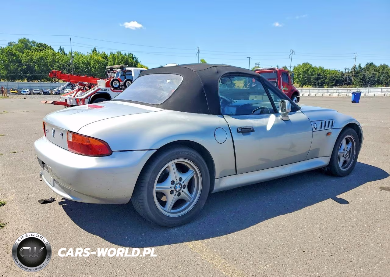 1996 BMW Z3 1.9 VIN:4USCH732XTLB69602 - 3