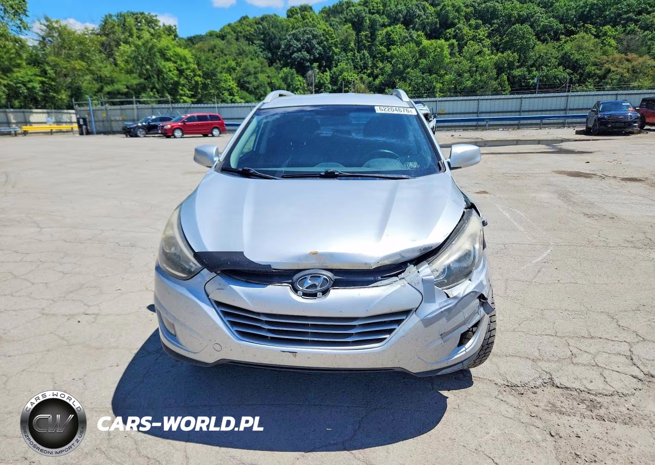 2014 Hyundai Tucson Se VIN:KM8JUCAG8EU807268 - 5