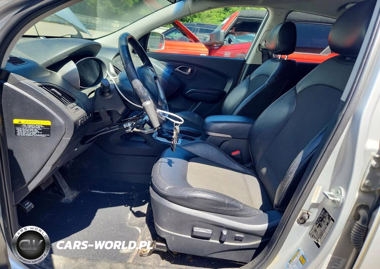 2014 Hyundai Tucson Se VIN:KM8JUCAG8EU807268 - 7