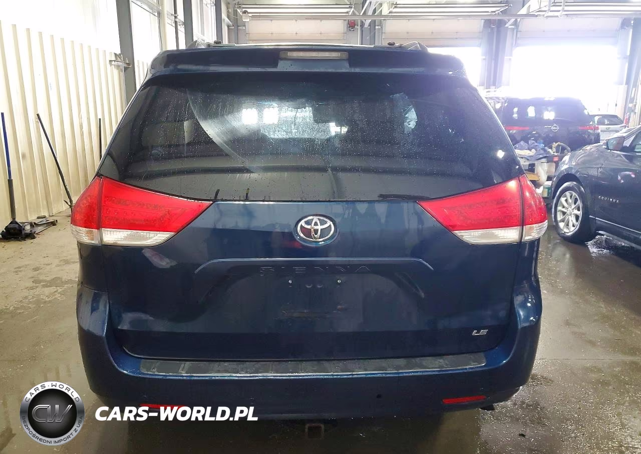 2012 Toyota Sienna Le VIN:5TDKK3DC8CS250385 - 6
