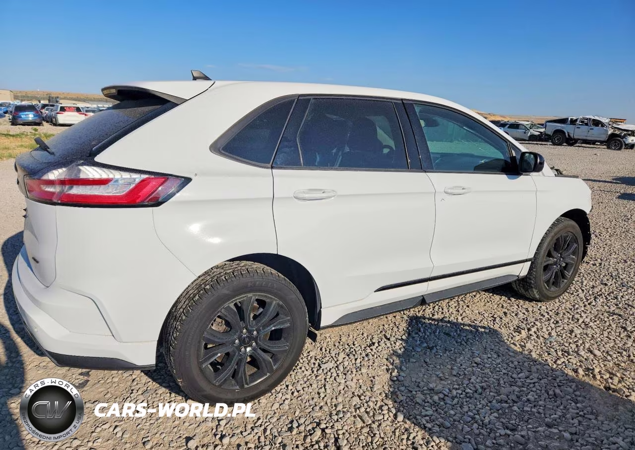 2022 Ford Edge Se VIN:2FMPK4G96NBA18525 - 3