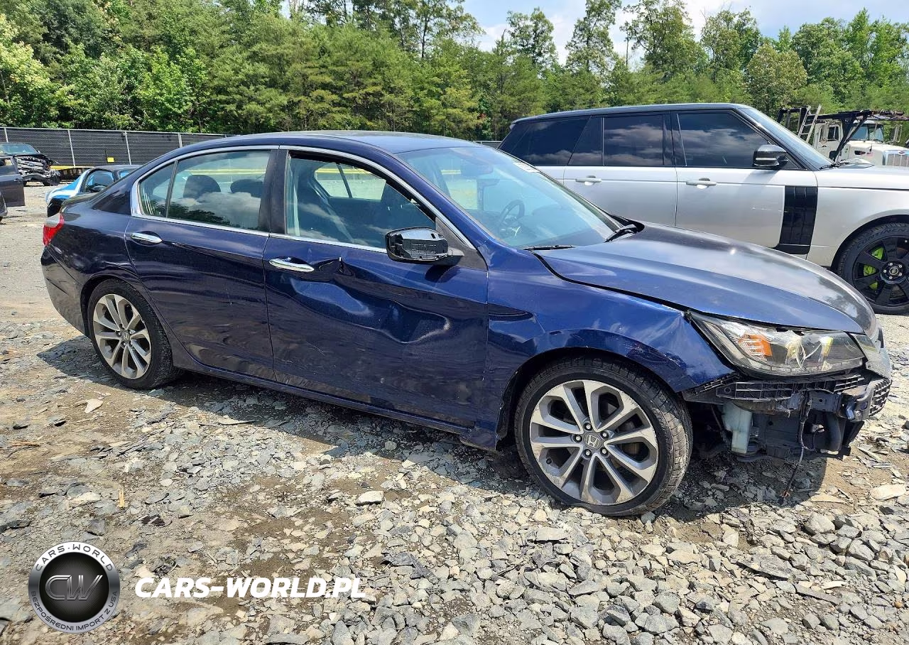 2015 Honda Accord Sport VIN:1HGCR2F5XFA075844 - 4