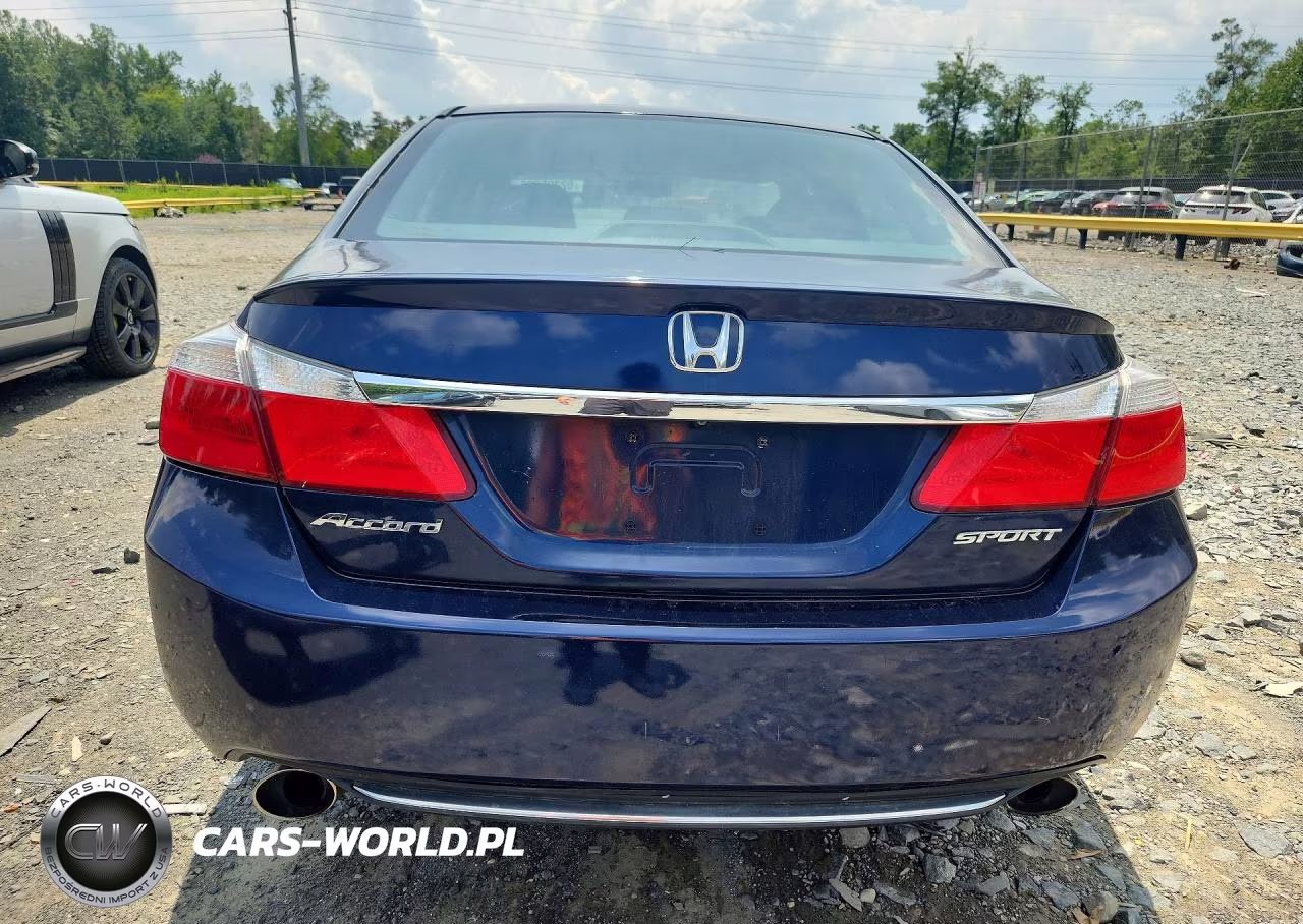 2015 Honda Accord Sport VIN:1HGCR2F5XFA075844 - 6