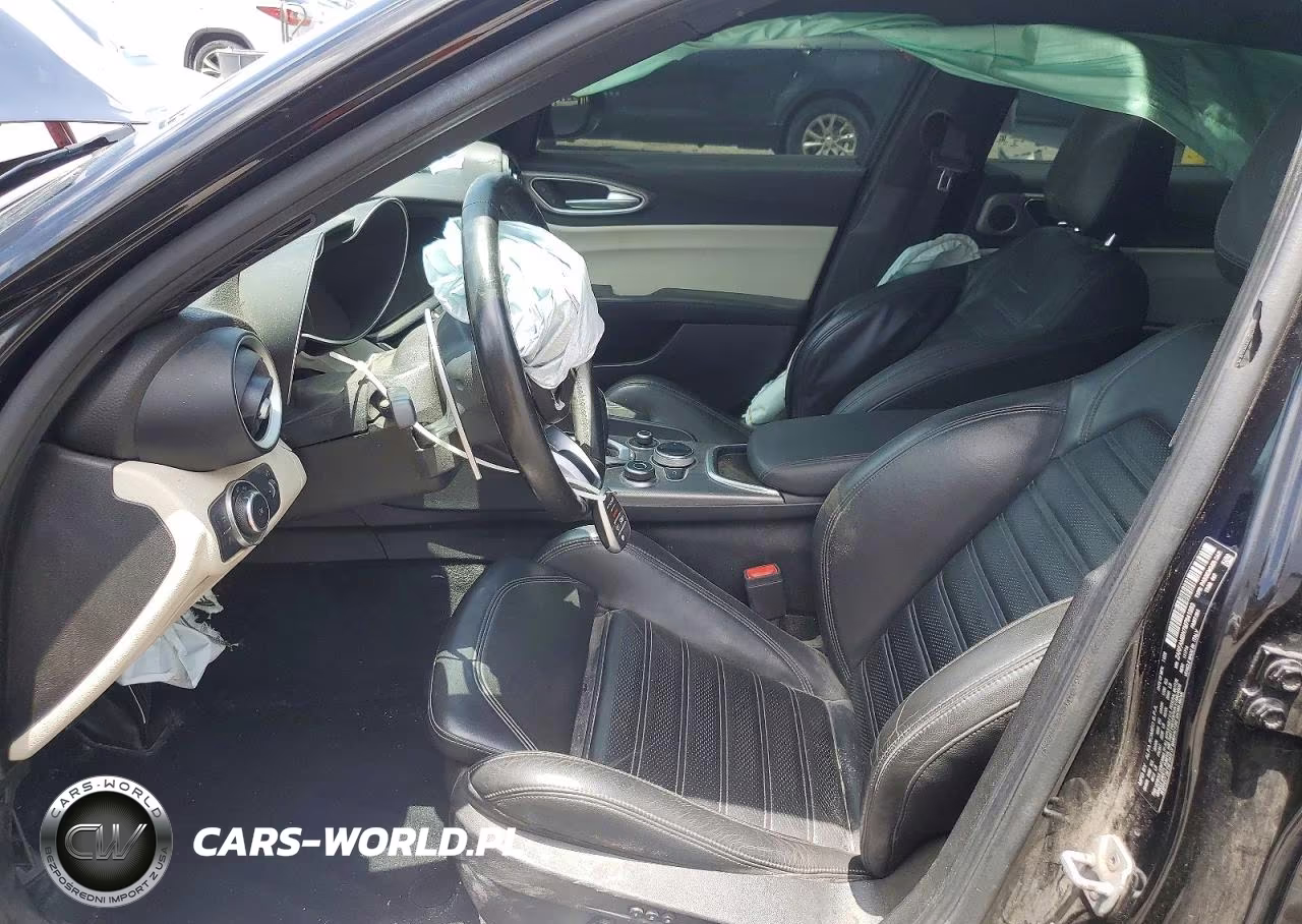2021 Alfa Romeo Giulia Ti VIN:ZARFAMBN7M7641883 - 7