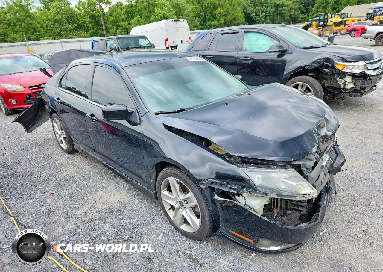 2012 Ford Fusion Sport VIN:3FAHP0KC3CR191039 - 4