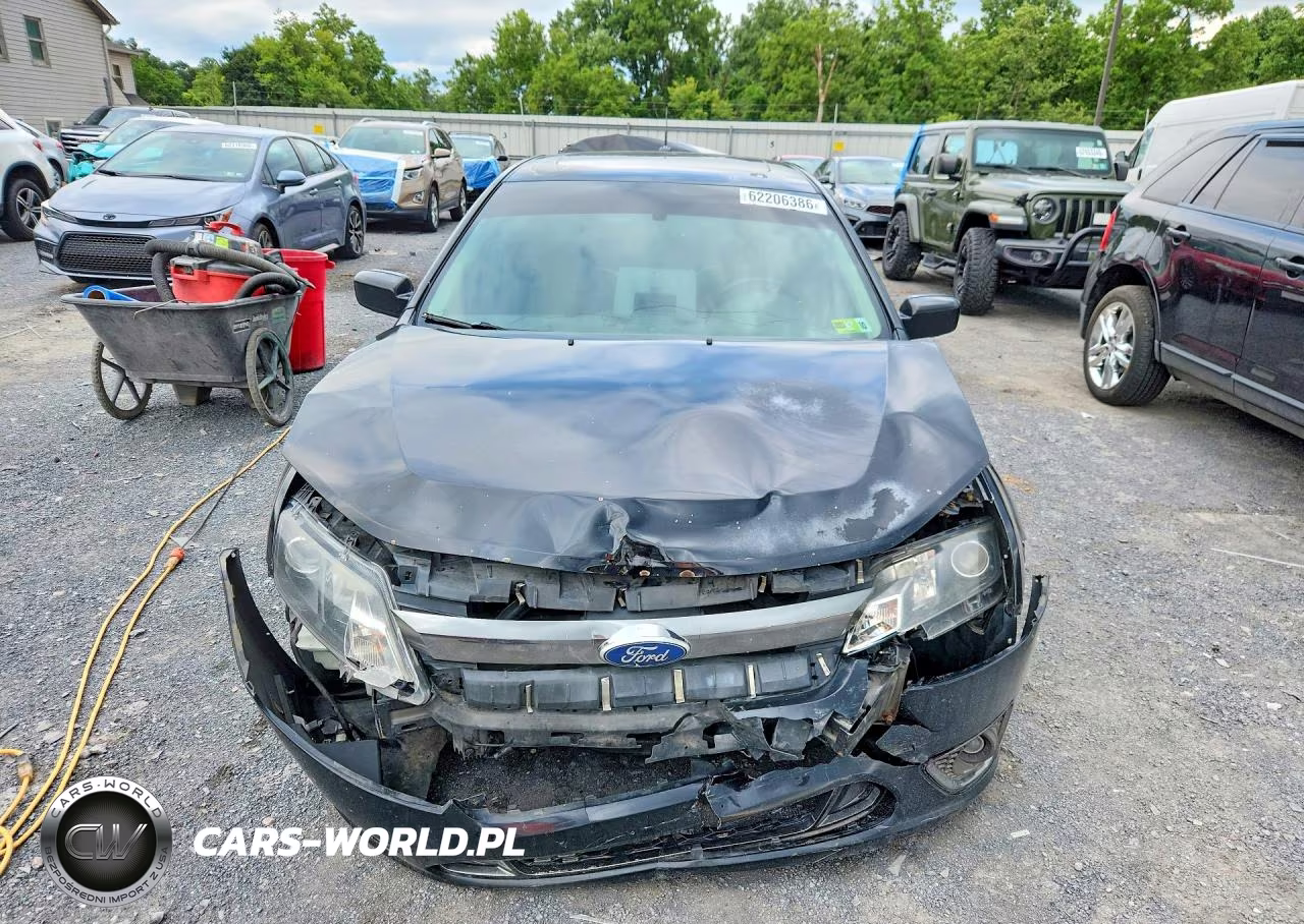 2012 Ford Fusion Sport VIN:3FAHP0KC3CR191039 - 5