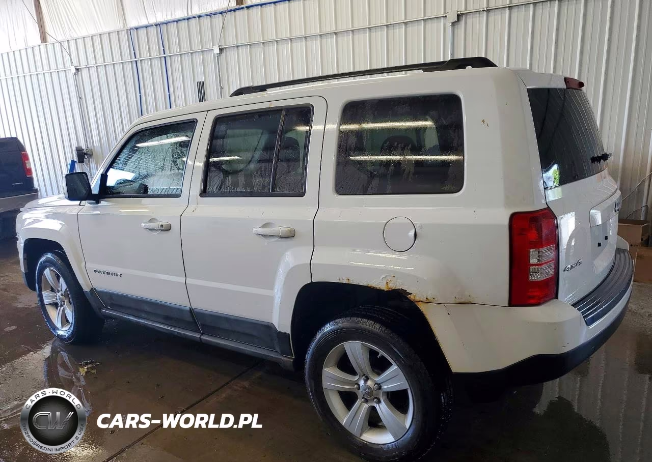 2011 Jeep Patriot Sport VIN:1J4NF1GB8BD100242 - 2