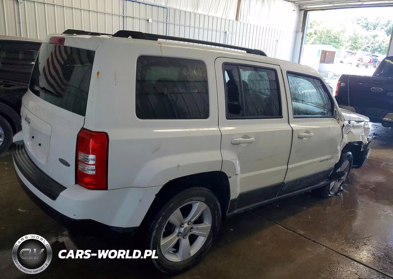 2011 Jeep Patriot Sport VIN:1J4NF1GB8BD100242 - 3