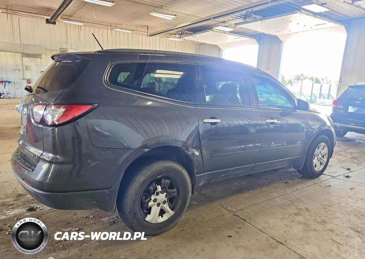 2015 Chevrolet Traverse Ls VIN:1GNKVFKD8FJ224172 - 3
