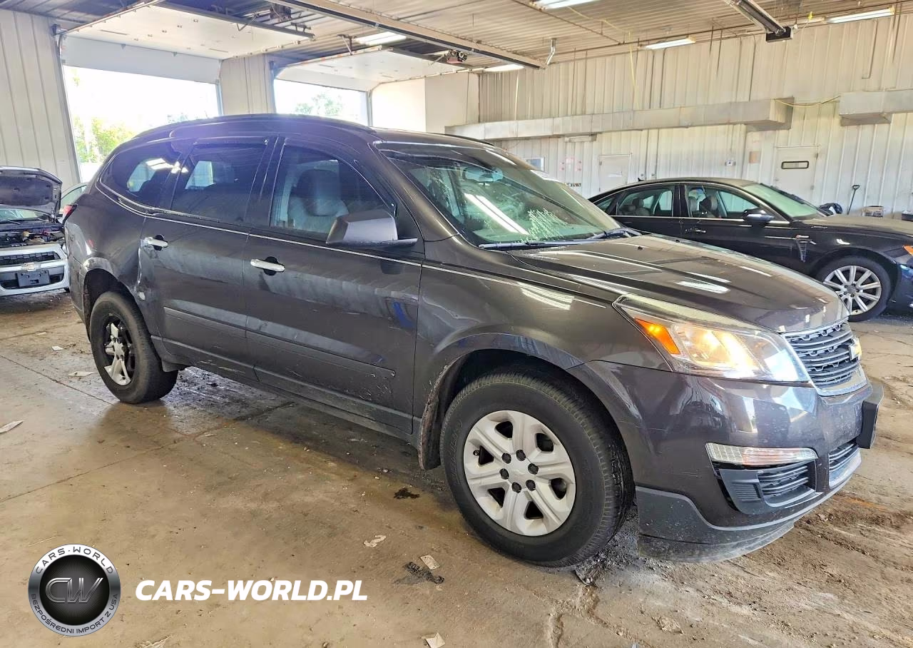 2015 Chevrolet Traverse Ls VIN:1GNKVFKD8FJ224172 - 4