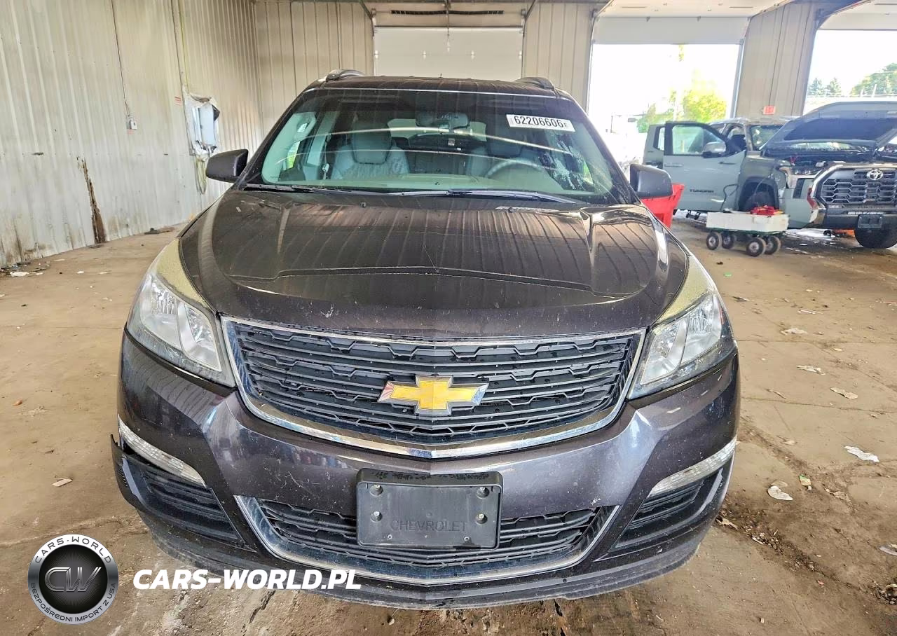 2015 Chevrolet Traverse Ls VIN:1GNKVFKD8FJ224172 - 5