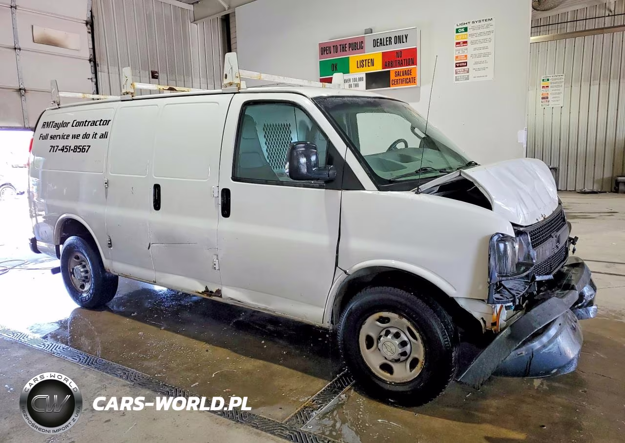 2016 Chevrolet Express G2500 Delivery Van VIN:1GCWGAFF3G1332462 - 4