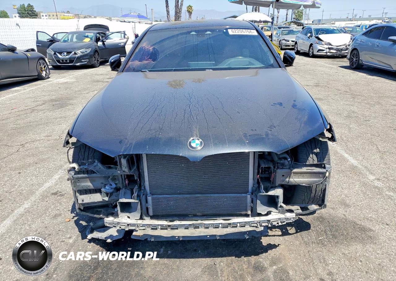 2018 BMW 530E VIN:WBAJA9C52JB033971 - 5